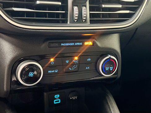 Used 2022 Ford Escape S image 26