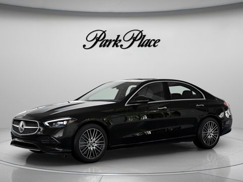 Used 2026 Mercedes-Benz C 300 Sedan image 2