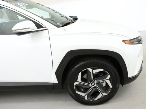 Used 2024 Hyundai Tucson Limited AWD/4WD image 12