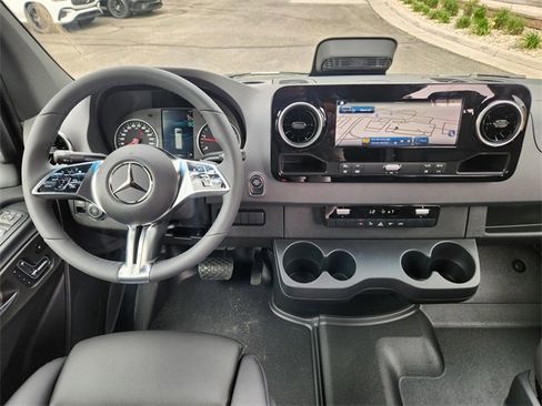 New 2025 Mercedes-Benz Sprinter 2500 image 16