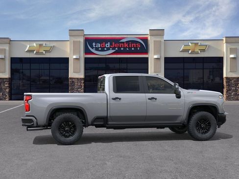 New 2026 Chevrolet Silverado 2500 ZR2 AWD/4WD image 5