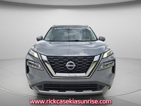 Used 2023 Nissan Rogue SL w/ SL Premium Package FWD image 5