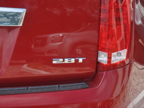 Used 2010 Cadillac SRX Premium image 17