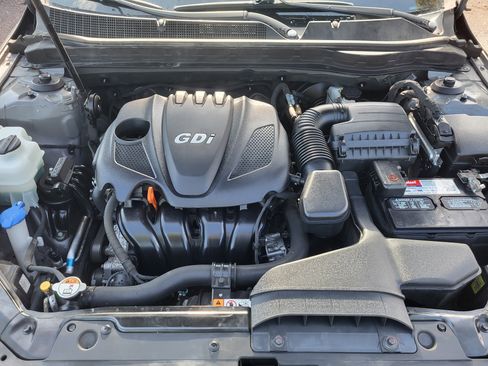 Used 2013 Kia Optima EX image 17