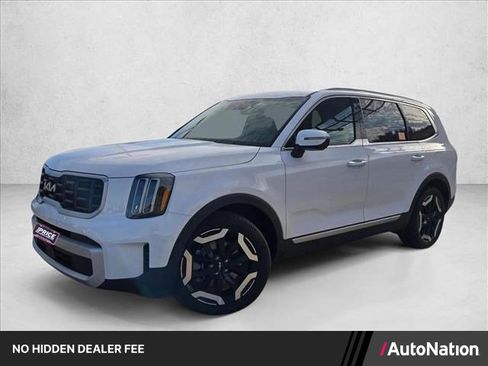 Used 2025 Kia Telluride S AWD/4WD image 1