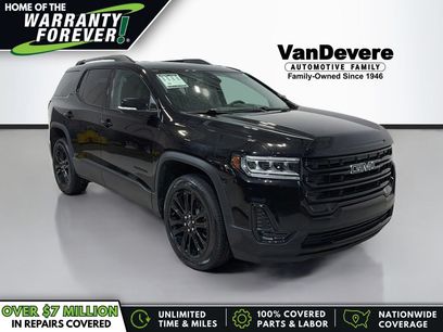 Used 2022 GMC Acadia SLE w/ Driver Convenience Package