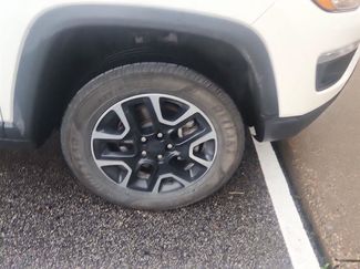 Used 2019 Jeep Compass Trailhawk w/ Cold Weather Group AWD/4WD video 2