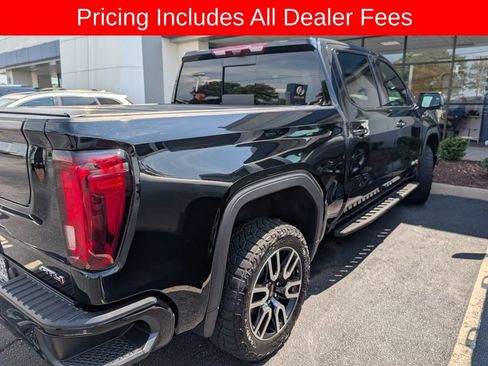 Used 2025 GMC Sierra 1500 AT4 w/ AT4 Premium Package AWD/4WD image 5