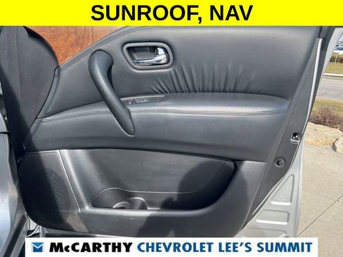 Used 2024 Nissan Armada SL image 24