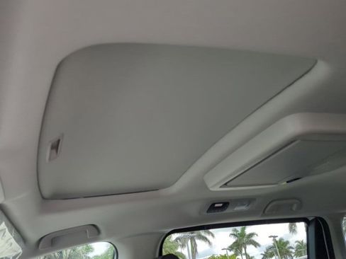 New 2026 Honda Odyssey Elite image 18