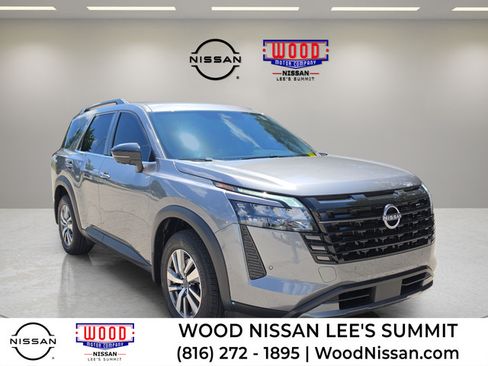 Used 2026 Nissan Pathfinder SL AWD/4WD image 1