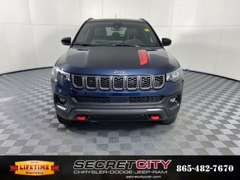 New 2026 Jeep Compass Trailhawk image 2