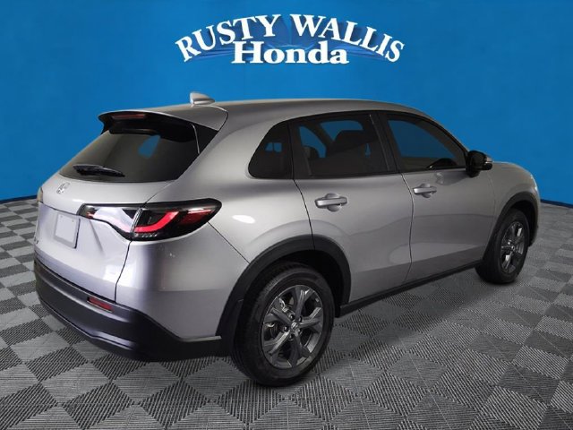 New 2027 Honda HR-V LX image 3