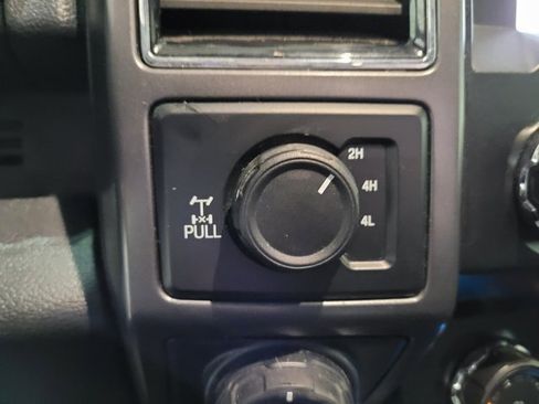 Used 2020 Ford F150 XLT w/ Equipment Group 302A Luxury image 32