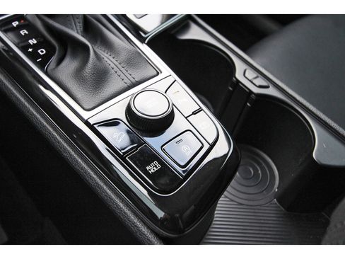 Certified 2023 Kia Sportage SX image 30