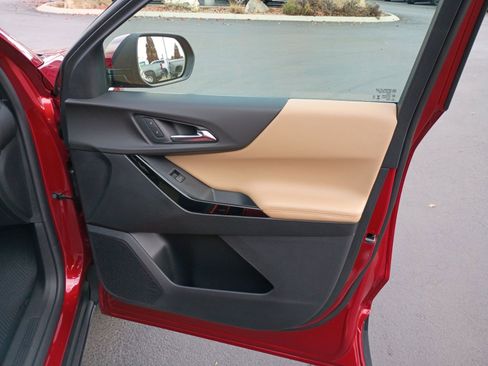 New 2026 Chevrolet Equinox ACTIV image 21