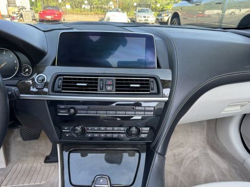 Used 2018 BMW 650i Convertible w/ Executive Package RWD image 31