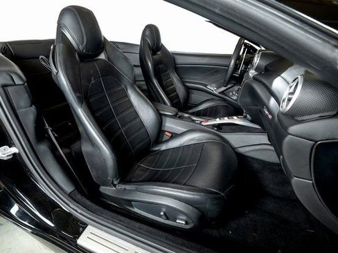 Certified 2017 Ferrari California T image 36