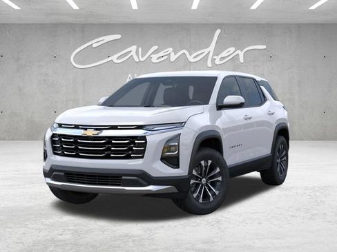 New 2027 Chevrolet Equinox LT w/ Convenience Package II FWD image 6
