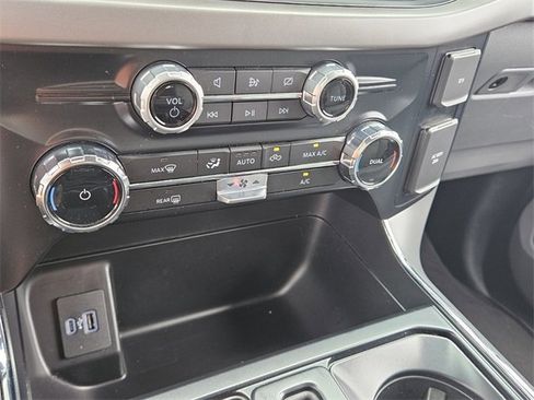 Used 2024 Ford F150 XLT w/ Mobile Office Package image 24