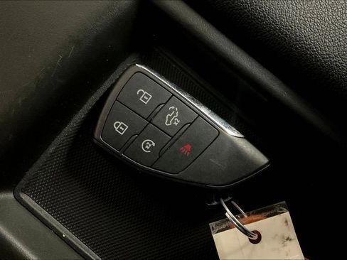 Used 2024 GMC Sierra 1500 Elevation image 35