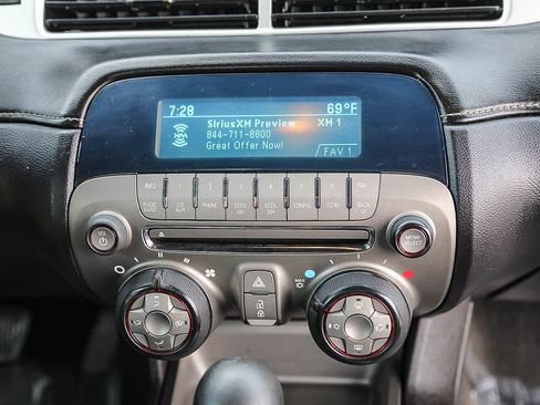 Used 2015 Chevrolet Camaro LS RWD image 13
