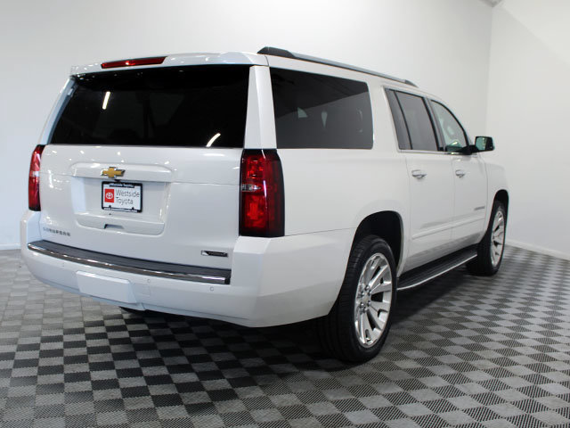 Used 2017 Chevrolet Suburban Premier AWD/4WD image 6
