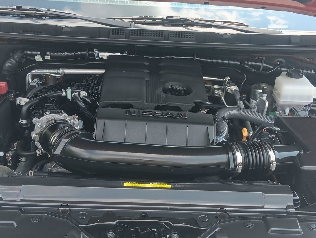 Certified 2024 Nissan Frontier Pro-X RWD image 22