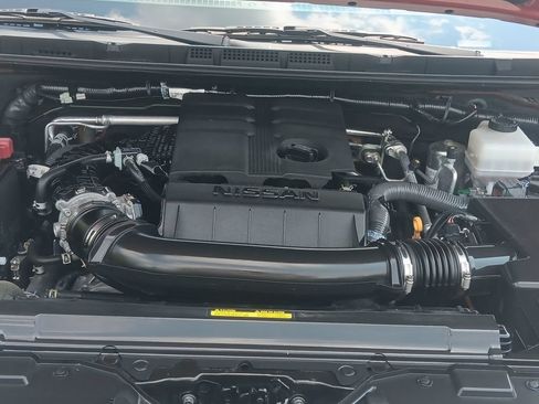 Certified 2024 Nissan Frontier Pro-X RWD image 22
