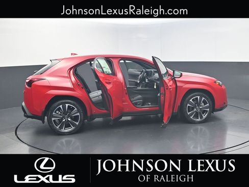 New 2025 Lexus UX 300h FWD image 25