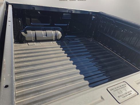 New 2025 Ford Ranger XLT w/ Equipment Group 301A High image 8