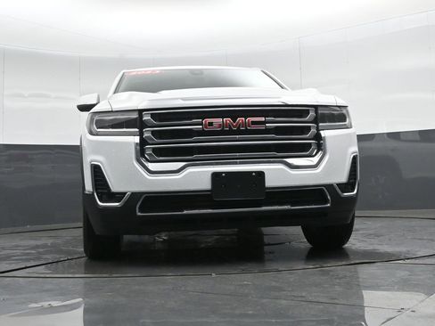 Used 2023 GMC Acadia SLT image 36