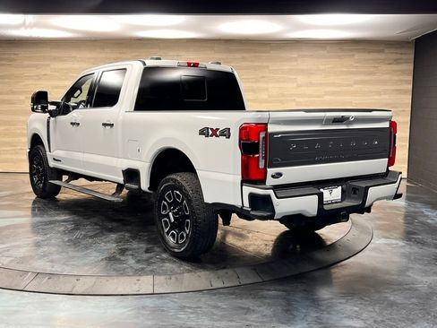 Used 2023 Ford F250 Platinum AWD/4WD image 26