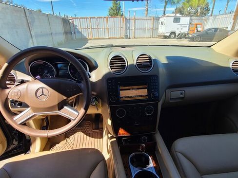 Used 2011 Mercedes-Benz ML 350 2WD image 6