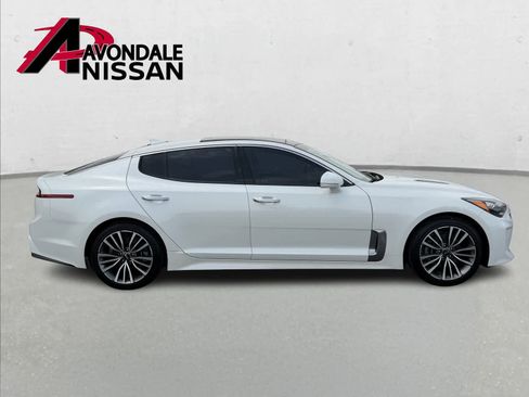 Used 2019 Kia Stinger Premium image 7