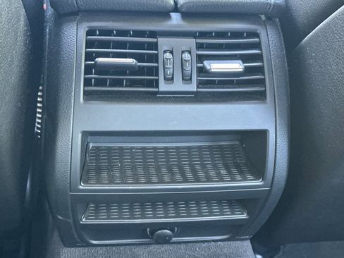 Used 2011 BMW 535i Sedan image 42