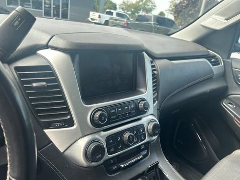 Used 2020 GMC Yukon SLE w/ SLE Value Package AWD/4WD image 11
