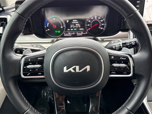Used 2022 Kia Sorento S image 31