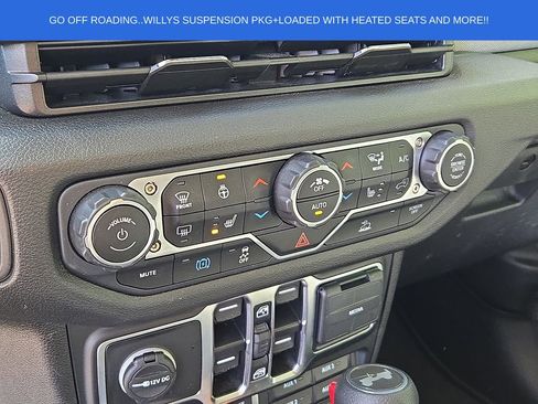 Used 2025 Jeep Wrangler Unlimited Sport S 4xe AWD/4WD image 15