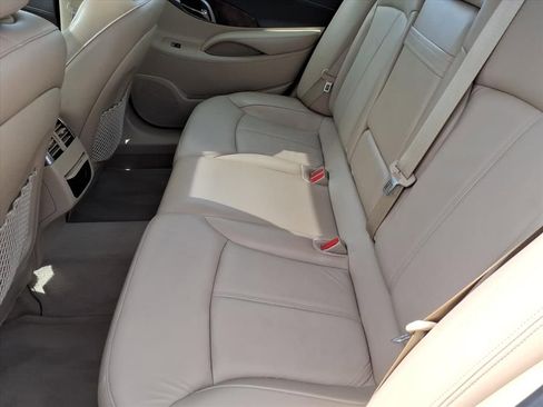 Used 2010 Buick LaCrosse CXL image 15