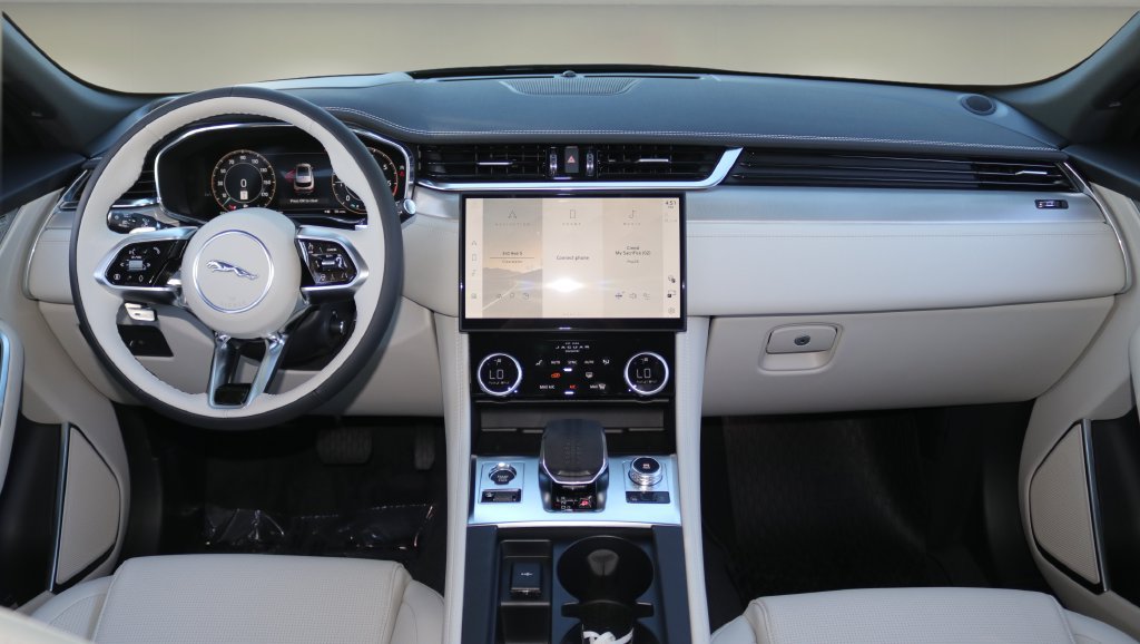 New 2026 Jaguar F-PACE R-Dynamic S AWD/4WD image 13