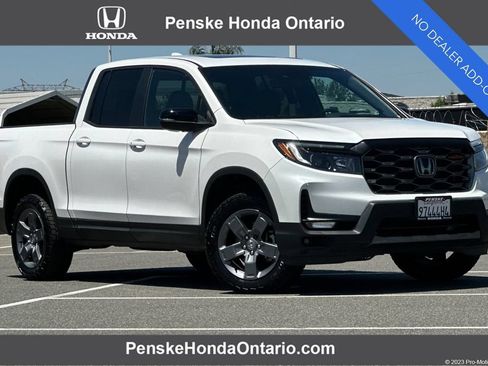Certified 2024 Honda Ridgeline TrailSport image 1