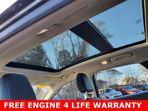 Used 2021 Ford Escape SEL w/ Technology Package image 6