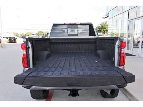 Used 2024 Chevrolet Silverado 2500 High Country w/ High Country Premium Package image 27