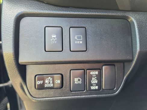 Used 2021 Toyota Tacoma TRD Pro AWD/4WD image 16
