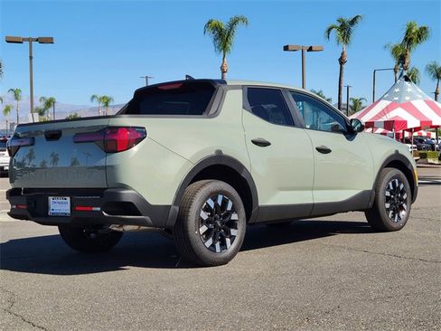 New 2025 Hyundai Santa Cruz SE image 5