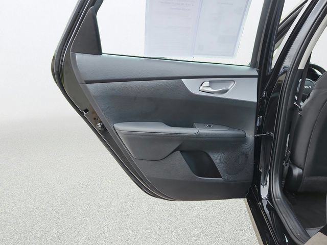 Certified 2024 Kia Forte LXS w/ LXS Technology Package FWD image 20