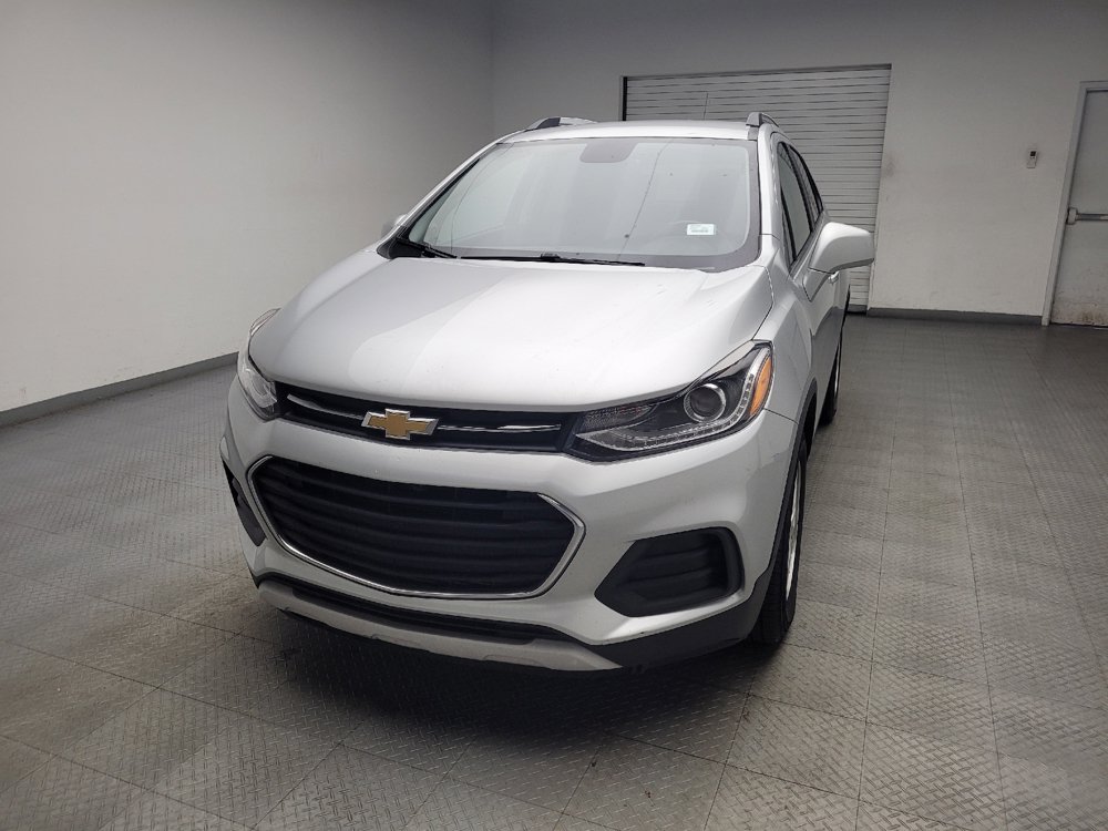 Used 2020 Chevrolet Trax LT w/ LT Convenience Package FWD image 15
