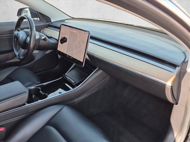 Used 2019 Tesla Model 3 Mid Range RWD image 22