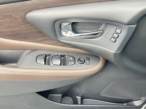 Used 2021 Nissan Murano Platinum w/ Cargo Package image 21